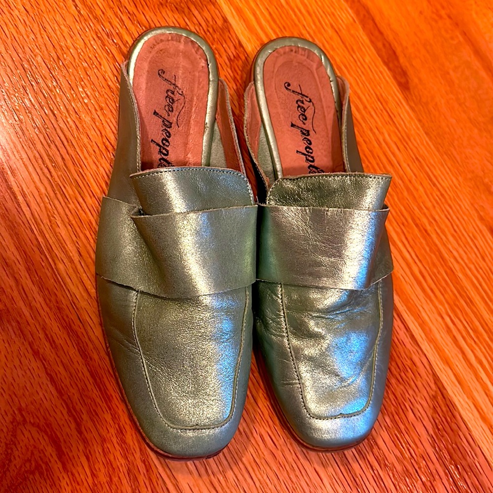 Free People Metallic Mint Green Slides - 36